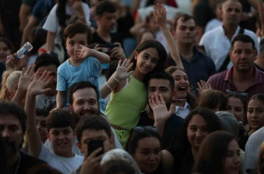 Başkan Çerçioğlu, çocukları yılsonu şenliği ile buluşturdu 
