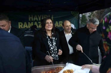 Başkan Çerçioğlu Köşk’te vatandaşlarla iftar sofrasında bir araya geldi 