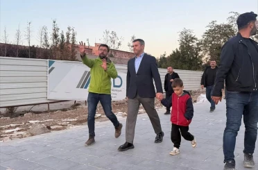 Başkan Çetinkaya, caddelerdeki çalışmaları yakından takip ediyor 