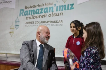 Başkan Çolakbayrakdar: "Hemşehrilerimizin huzurlu bir bayram geçirmeleri için çalışıyoruz" 
