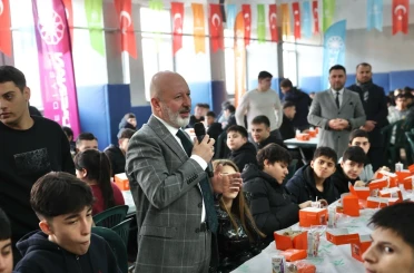 Başkan Çolakbayrakdar: "Meslek sahibi olmak, güçlü bir geleceğin anahtarıdır" 