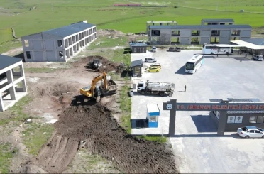 Başkan Demir’den galericilere net çağrı 