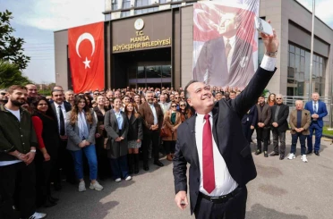 Başkan Dutlulu, Büyükşehir ve MASKİ personeliyle bayramlaştı 