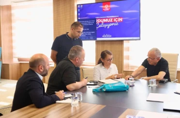 Başkan Güler’den yoğun mesai: Halk gününde 254 vatandaşla görüştü 