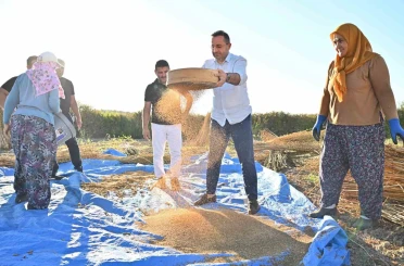 Başkan Güngör: "Manavgat’ın coğrafi işaret tescilli ’altın susamı’, Türkiye’nin en kaliteli susamı olarak öne çıkıyor" 