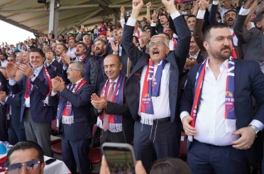Başkan Hallaç’tan Kahta02 Spor için güçlü destek çağrısı 