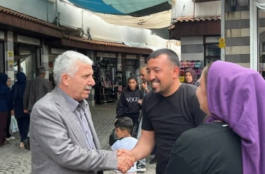 Başkan Karamehmetoğlu esnaf ve vatandaşlarla buluştu 