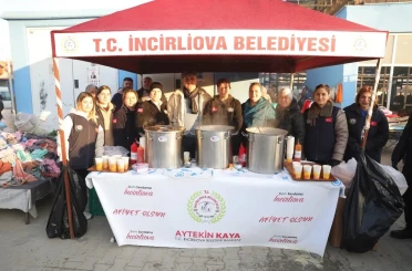 Başkan Kaya’dan Acarlar Pazarı’nda esnaf ve vatandaşlara sıcak çorba 