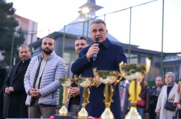 Başkan Kurnaz: "Topluma faydalı bireyler yetiştiriyoruz" 