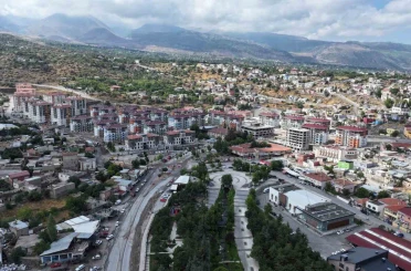 Başkan Özdoğan: "Kış gelmeden vatandaşlarımız evlerine yerleşecek" 