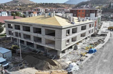 Başkan Özdoğan: "Yenilenen Hacılar’da ticaret alanları da ön planda" 