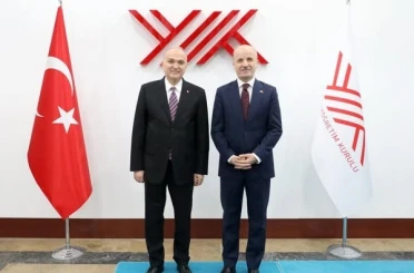 Başkan Özlü, YÖK başkanı ile görüştü 