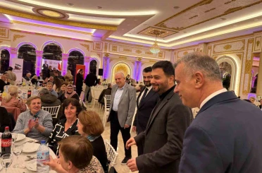 Başkan Öztekin Prizren’de Rumeli Türkleriyle aynı sofrayı paylaştı 