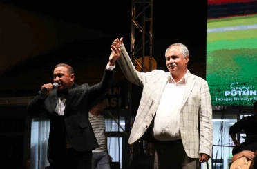 Başkan Pütün; "Belediye Başkanlığı koltuğu parti sempatizanlığı yeri değildir" 