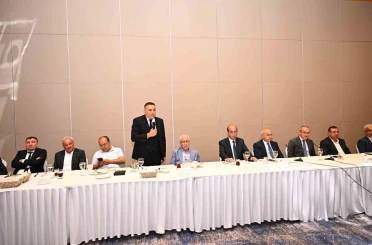 Başkan Sadıkoğlu, konteynerdeki işletmelerin sesi oldu 