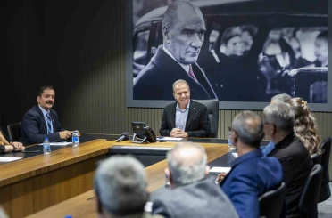 Başkan Seçer: "Muhtarlar, vatandaşla aramızda köprü görevini gören makamlardır" 