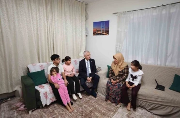 Başkan Tahmazoğlu’ndan aile ve esnaf ziyaretleri 