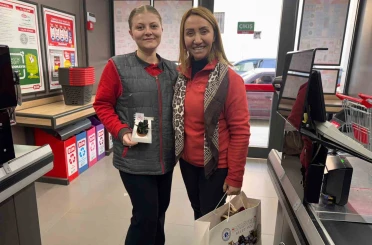 Başkan Tekin, ilçedeki kadın çalışanları ziyaret etti 