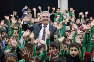 Başkan Tetik öğrencilere belediyeciliği anlattı 