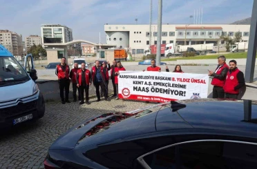 Başkan Ünsal, 8 aydır maaş vermediği işçilerle bayramlaşmak istedi, eylemi duyunca iptal etti 