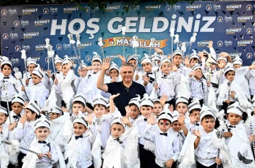 Başkan Uysal: "Hayata çocuklarımızın gözlerindeki ışıkla bakıyoruz"
