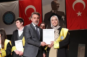 Başkan Vekili Şahin Biba’dan genç mimarlara tavsiyeler 