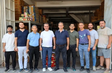 Başkan Yetişkin, esnaflarla görüştü 