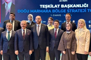 Başkan Yıldırım Doğu Marmara Bölge Strateji Kampı’na katıldı 