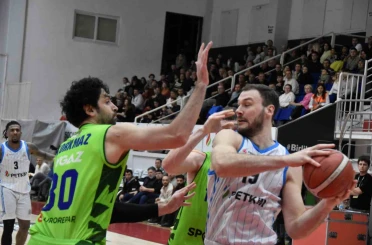 Basketbol Süper Ligi: Aliağa Petkimspor: 76 - TOFAŞ: 82 