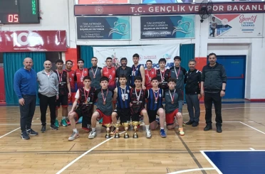 Basketbolda şampiyonlar belli oldu 