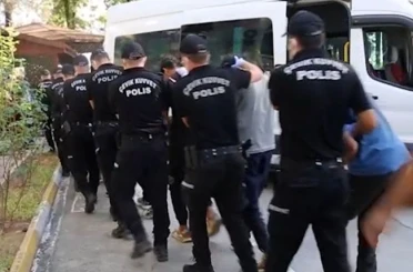 Batman’da filmleri aratmayan göçmen kaçakçılığı operasyonu