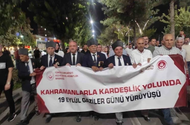 Batman’da Gaziler Günü nedeniyle kortej yürüyüşü düzenlendi 