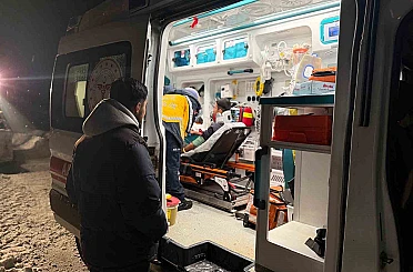 Batman’da mahsur kalan hasta için ekipler yolu açtı 