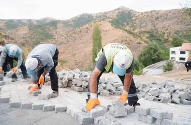 Battalgazi Belediyesinden Kamıştaş’a yol düzenlemesi
