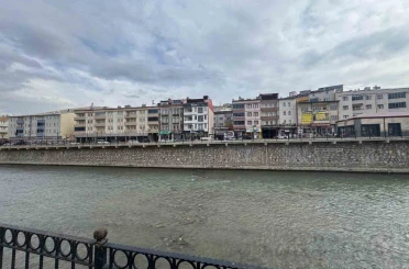 Bayburt Kent Konseyi’nden tabela kirliliğine ‘Kent Estetiği’ önerisi 