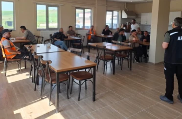 Bayburt’ta Karayolları personeline afet farkındalık eğitimi verildi 