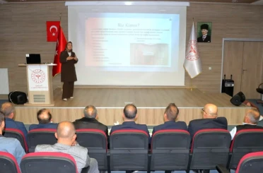 Bayburt’ta muhtarlara ruh sağlığı ve SAHA eğitimi verildi 