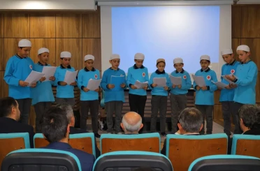Bayburt’ta öğrencilere hafızlığın önemi anlatıldı 