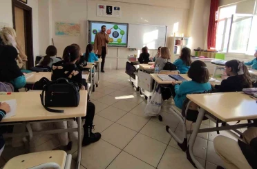 Bayburt’ta öğrencilere sıfır atık ve çevre farkındalığı eğitimi verildi 