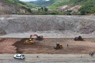 Bayburt’ta Petekli Göleti’nde çalışmalar sürüyor
