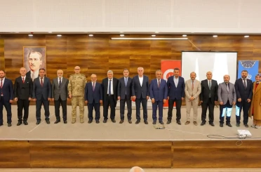 Bayburt’ta "Peygamberimiz ve Aile Ahlakı" konulu panel düzenlendi 