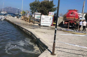 Bebek bezi, plastik ve ıslak mendil kanalizasyon hattını tıkadı 