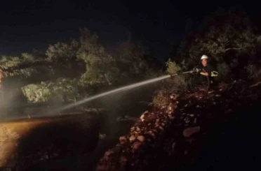 Belen’de iş makinesi yangını 