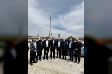 BEREKET İÇİN ELLER SEMAYA AÇILDI