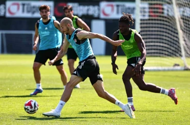 Beşiktaş, Göztepe maçı hazırlıklarını sürdürdü 