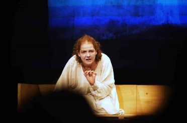 Beşiktaş’ta "Ten Rengi" tiyatro oyunu sahnelendi 