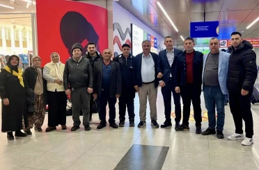 Beyağaç Belediye Başkanı Pütün, Umre ibadeti için kutsal topraklara gitti 