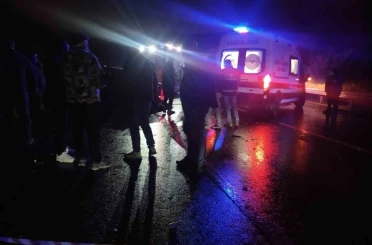 Beykoz’da iki araç kafa kafaya çarpıştı: 1 ölü, 5 yaralı 