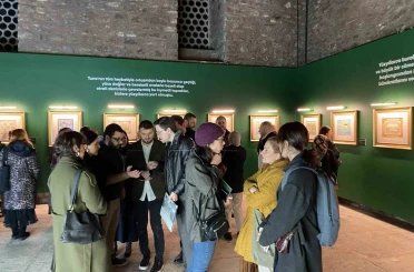 Beyoğlu’nda "Rumeli’de Kaybolan Osmanlı İzleri" minyatür sergisi sanatseverlerle buluştu 