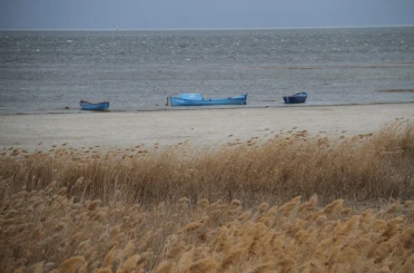 Beyşehir şiddetli fırtınaya teslim oldu